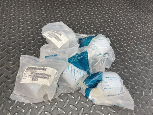 Lot of 5 Entegris Fluoroware WTA8-32PFN-1 Flared Fused Adapter