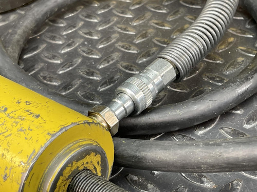 Enerpac 10 Piece Knockout Punch Set w/ P-142 Hydraulic Hand Pump