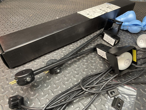 Set of 2 Skyline MALSC1 Skytrax 120V, 0.3A, 100W Flood