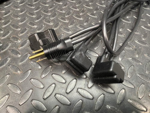 Set of 2 Skyline MALSC1 Skytrax 120V, 0.3A, 100W Flood