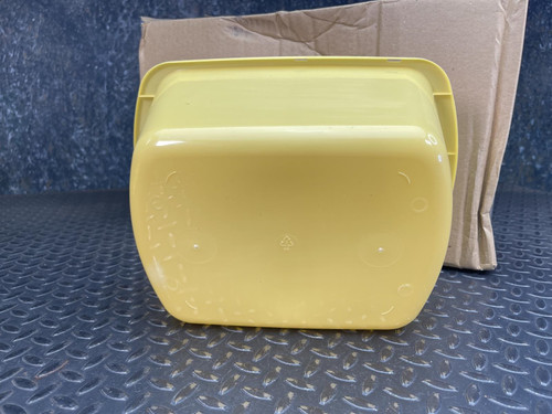 Medegen H362-05 Rectangular Wash Basin Gold, 7 Qt/6.6L Capacity, 13" x 10" 50/CS