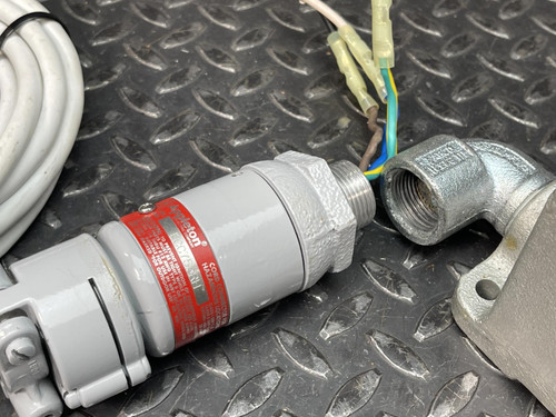 Crouse-Hinds EDSC271 GE CR101, On/Off Control, 115VAC, Appleton ECC755RH