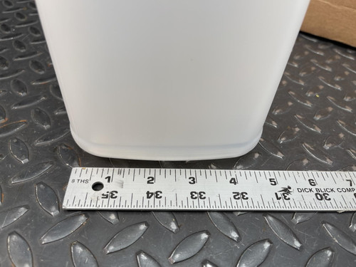 24 - Uline S-8508 Square Wide mouth 64 oz. Plastic Jar w/ Screw-on Lids