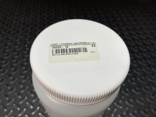 Nalgene 2120-0005 Large Wide-Mouth Bottle 1/2 Gallon/2000 mL -Unused