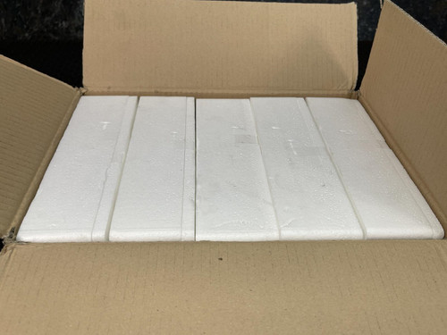 Case of 500 VWR 58017-875 Standard UV Grade Cuvette, 4.5ul, Disposable, -Unused