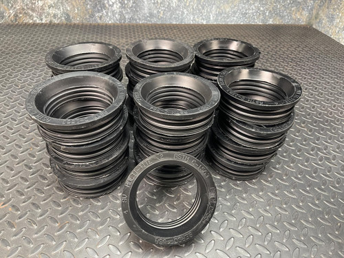 Lot of 25 Serco ASTM C-564 Multi-Tite Neoprene Rubber Pipe Gasket 4" -Unused Serco ATSM C-564