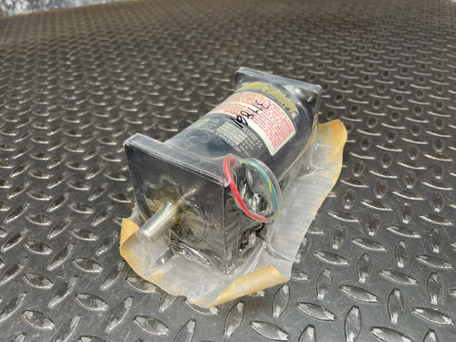 Minarik Electric 504-00-044 Adjustable Speed Motor 1/15 HP, 90 VDC, 1800 RPM