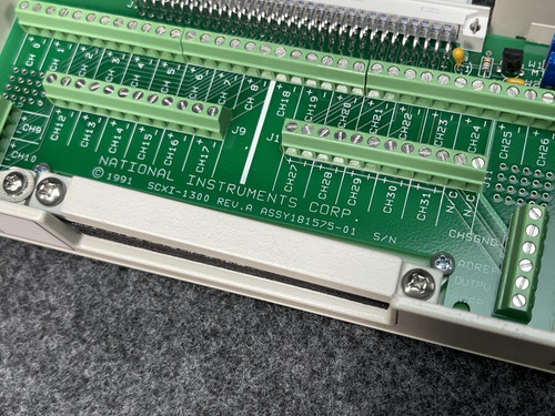 NI National Instruments SCXI-1300 SCXI Terminal Block