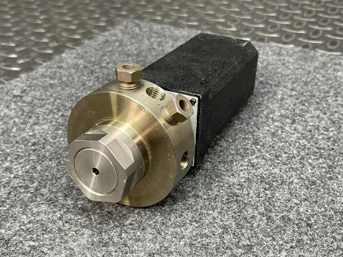 Vici Valco EMTMA-CE Microelectric Valve Actuator w/ 8 Port Pump Head ADX0420