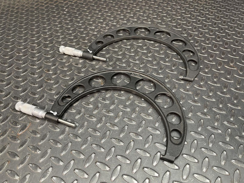 Brown & Sharpe 12 Piece Outside Micrometer Set 0-12" (Metric)