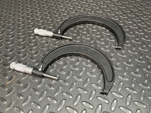 Brown & Sharpe 12 Piece Outside Micrometer Set 0-12" (Metric)