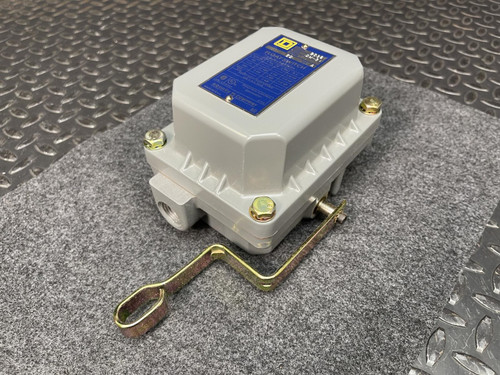 Square D 9036 DW-31 Series A Open Tank Float Switch 9036DW31