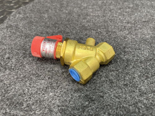 Lot of 2 ASCO V022A1 1/4 Flow Control Valve 1/4" Pipe