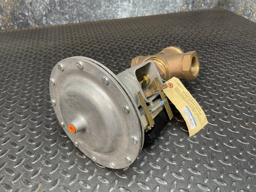 Johnson Controls V-5844-3 1 1/2" 3-Way Mixing Valve, 4R Actuator & Positioner Johnson Controls V-5844-3