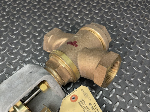 Johnson Controls V-5844-3 1 1/2" 3-Way Mixing Valve, 4R Actuator & Positioner