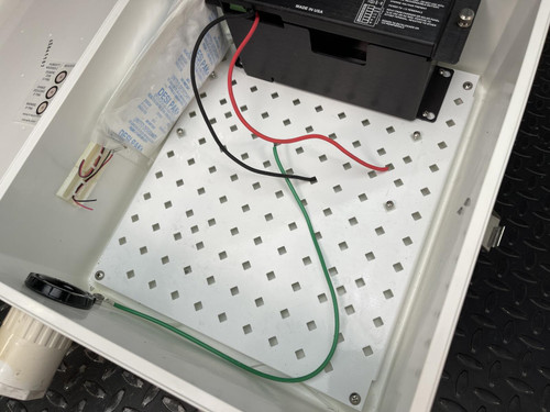 Campbell Scientific Outdoor Enclosure Data Acquisition 913