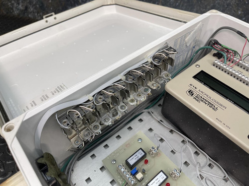 Campbell Scientific Outdoor Enclosure Data Acquisition 917