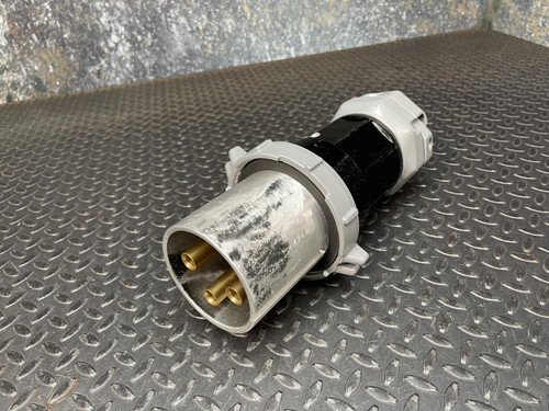 Hubble HBL4200PS2W 3P4W 200 Amp Water Tight Plug Hubble HBL4200PS2W