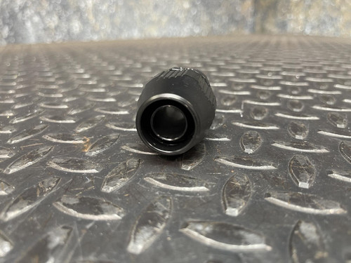 Box of 20 Thomas & Betts LT50P LiquidTight Connector 1/2" Straight Bullet Conn