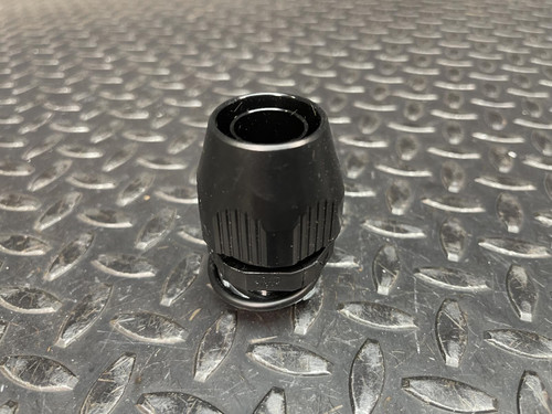 Box of 10 Thomas & Betts LT75P LiquidTight Connector 3/4" Straight Bullet Conn