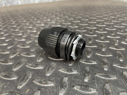 Box of 10 Thomas & Betts LT75P LiquidTight Connector 3/4" Straight Bullet Conn