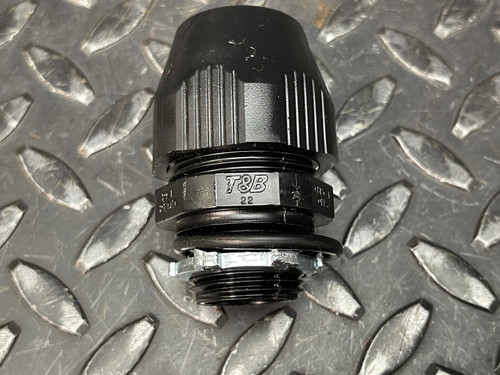 Box of 10 Thomas & Betts LT75P LiquidTight Connector 3/4" Straight Bullet Conn