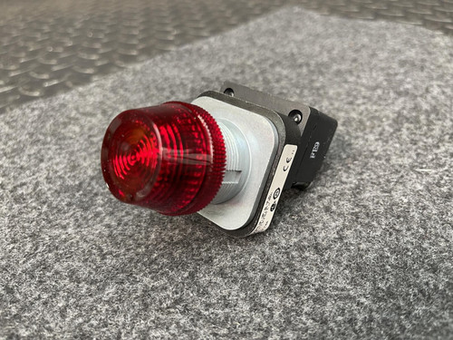 Allen Bradley 800T-QH2R Pilot Light 30mm 12-130V AC/DC LED RED