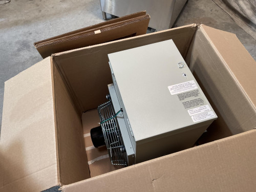 TPI P3PUH15CA1 15KW 480V 3P UH Series Unit Heater Ceiling