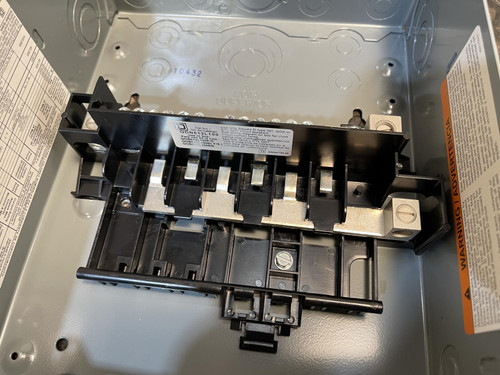 Square D QO Indoor Circuit Breaker Load Center QO612L100DS - Unused