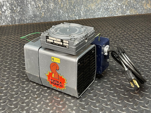 Gast Compressor / Vacuum Pump Model DOA-101-F8, Tested