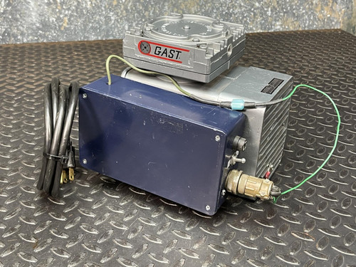 Gast Compressor / Vacuum Pump Model DOA-101-F8, Tested