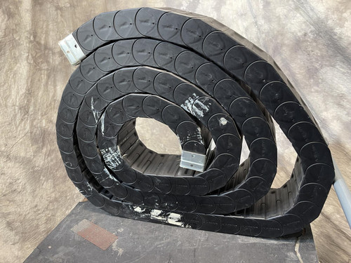 19 Foot - Nylatube Enclosed Cable Carrier Energy Chain 6" x 3" O.D. Wireway