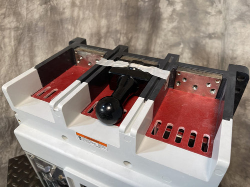 Westinghouse, Cutler-Hammer RD316T66W Circuit Breaker, 600 VAC, 3 Pole, 1600 Amp