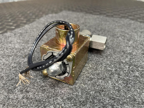 Valcor Scientific 91C89C-7C Solenoid Valve - Unused