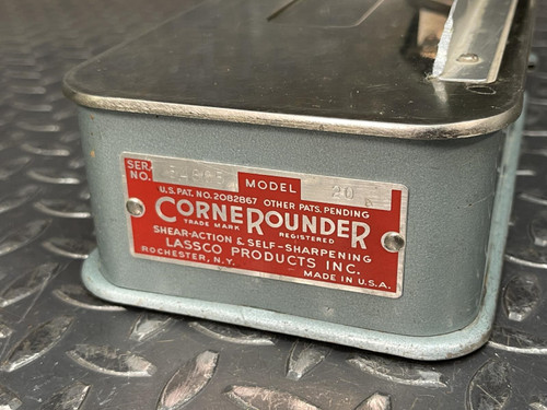 Lassco Corner Rounder Model 20 w/ 1/4" Die