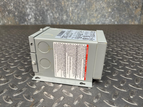 Square D 100SV46A Transformer 120x240V Primary, 16/32V Secondary, KVA: 0.10