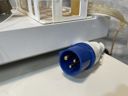 Perkin Elmer Optima 7300 DV ICP-OES Spectrometer w/ AS 93Plus Autosampler