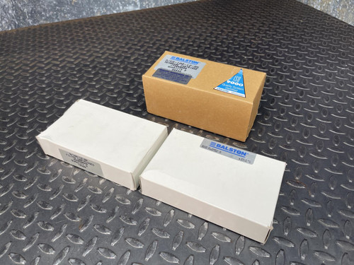 Balston Whatman 75-72 Nitrogen Generator w/ Extra Replacement Filters