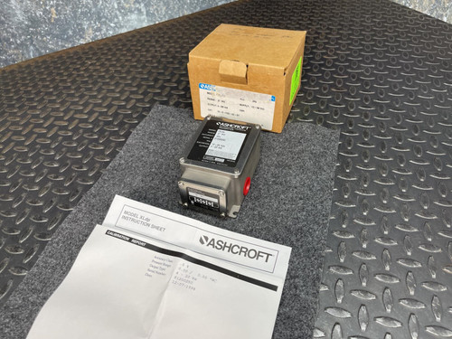 Ashcroft IXLDP Differential Pressure Transmitter Range 0.5"WC - Unused Ashcroft IX-5-F02-42-ST