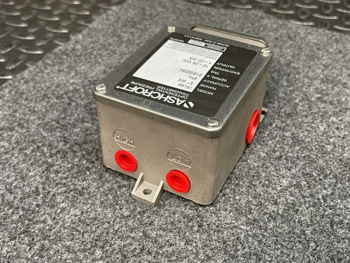 Ashcroft IXLDP Differential Pressure Transmitter Range 0.5"WC - Unused