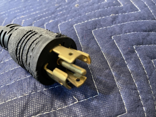 APC AP8865 Rack PDU 2G, Metered, 0U, 8.6kW, 208V, (36) C13 & (6) C19 & (2) 5-20