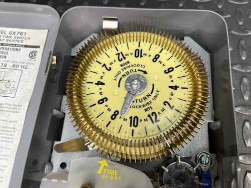 Dayton 6X761 Program Time Switch w/ Day Skipper, Single Pole, Double Throw