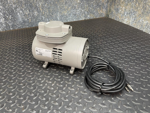 Thomas 927CA18 Compressor/Vacuum Pump 927CA18TFEL-006 Thomas 927CA18TFEL-006