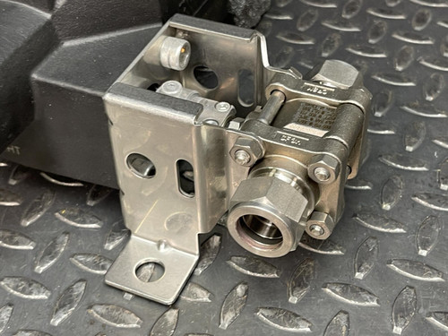 Whitey, Swagelok Model- 135 SR, 90° Spring Return Actuator - Unused