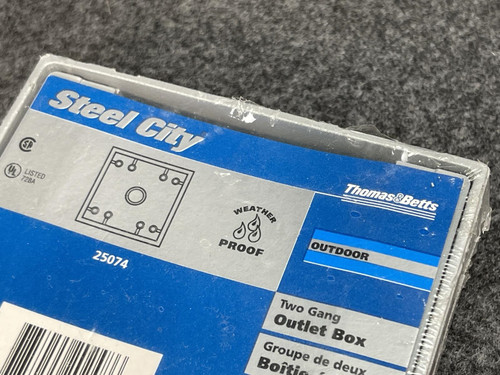 Thomas & Betts LT14 Steel City Two Gang Outlet Box, 3/4" Hubs, Silver -Unused