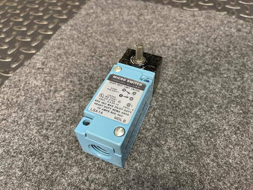 Micro Switch LSA1A Heavy Duty Limit Switch, SPDT, 600VAC, 10A, Side Rotary - NEW