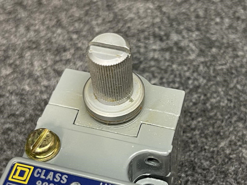 Square D C52B2 Limit Switch - Unused