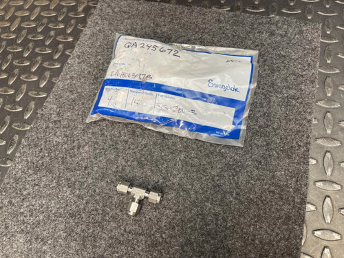 Lot of 25 Swagelok SS-200-3, 1/8" Tube Union Tee - Unused Swagelok SS-200-3