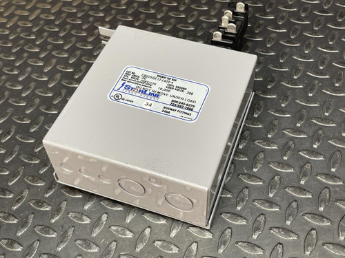 StarLine Busway Tap Box - CB225GE12-L620-4 - 208Y/120 20A