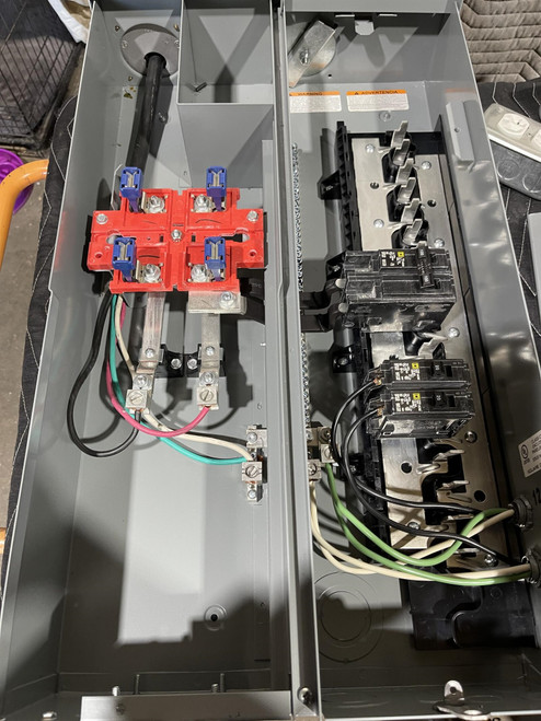 Square D SC1624M100S 100A 16 Space 24 Circuits w/ Main Breaker Meter Socket